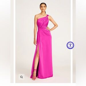 NWT! Theia Gloria Twist Column Gown